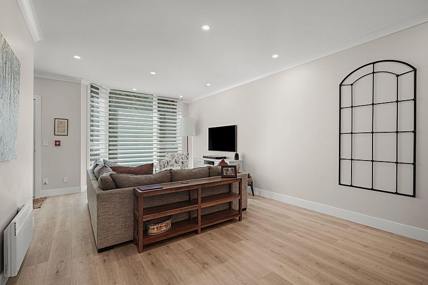 102 1488 Hornby Street