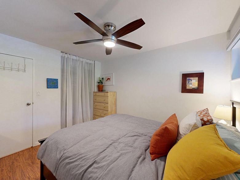 208 2173 W 6th Avenue