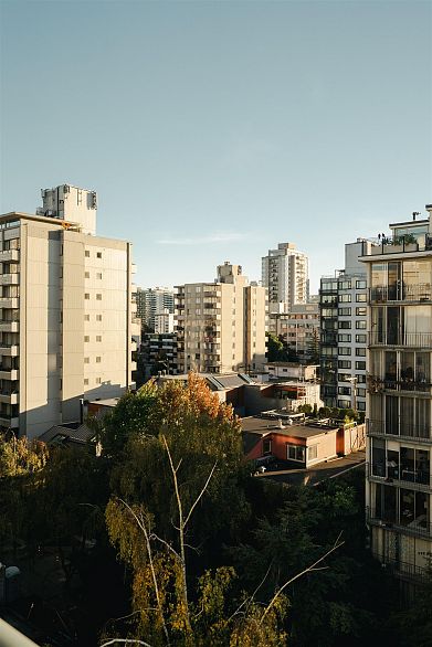 803 1967 Barclay Street