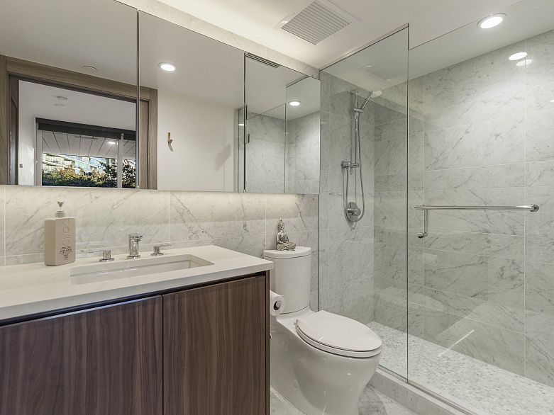 1755 Columbia Street