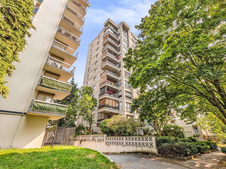 801 1165 Burnaby Street