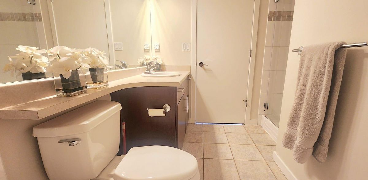 804 120 Milross Avenue