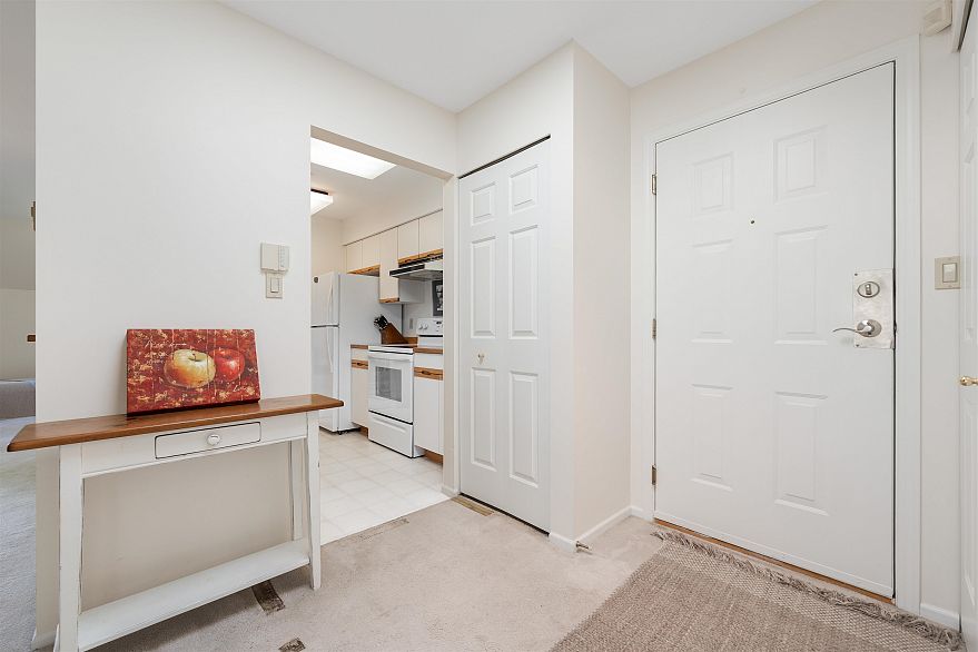 E403 628 W 12th Avenue