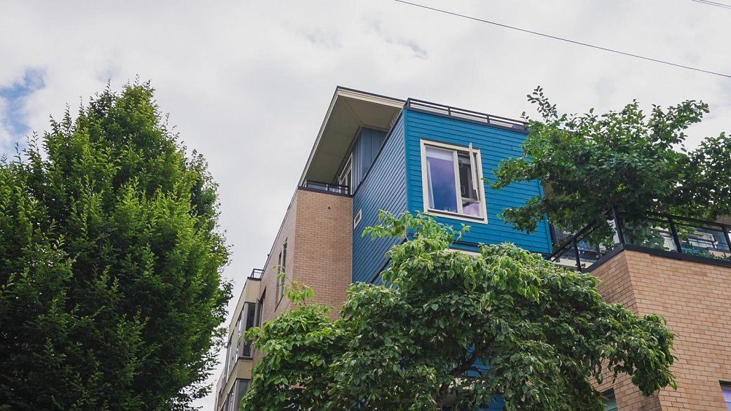 PH1 688 E 17th Avenue