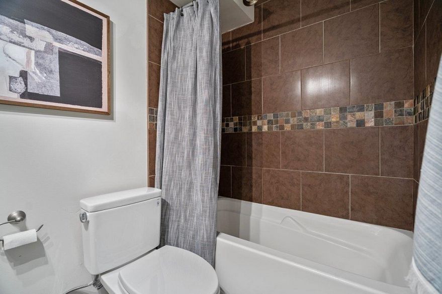 803 1967 Barclay Street