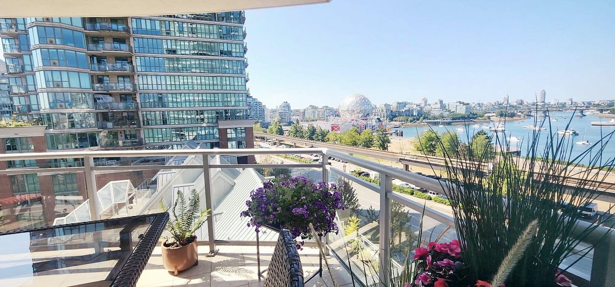 804 120 Milross Avenue