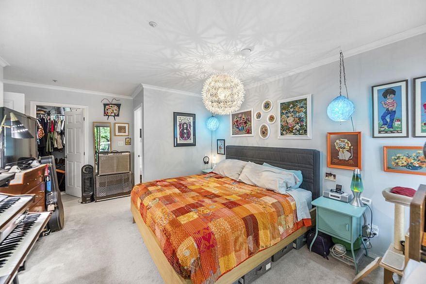 306 3400 SE Marine Drive