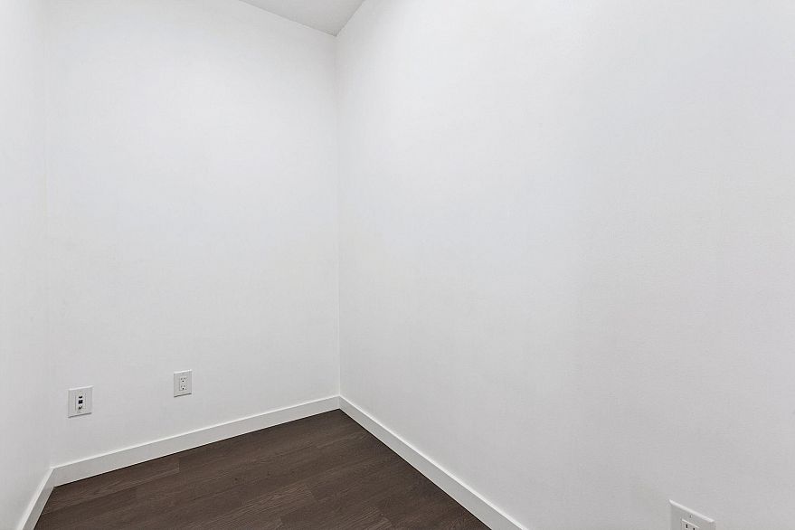 2003 5515 Boundary Road