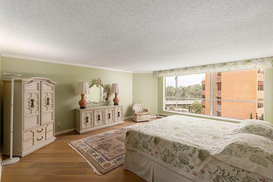 1009 1450 Pennyfarthing Drive