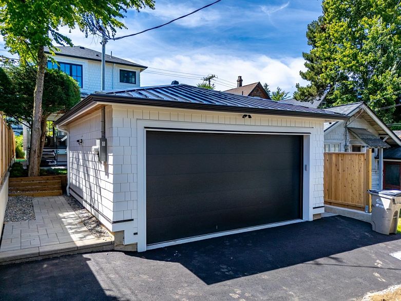 5080 Prince Edward Street