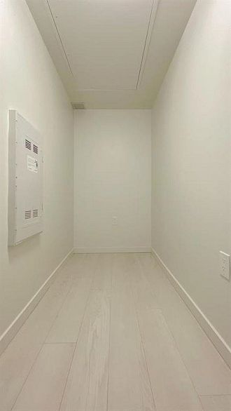 401 180 E 2nd Avenue