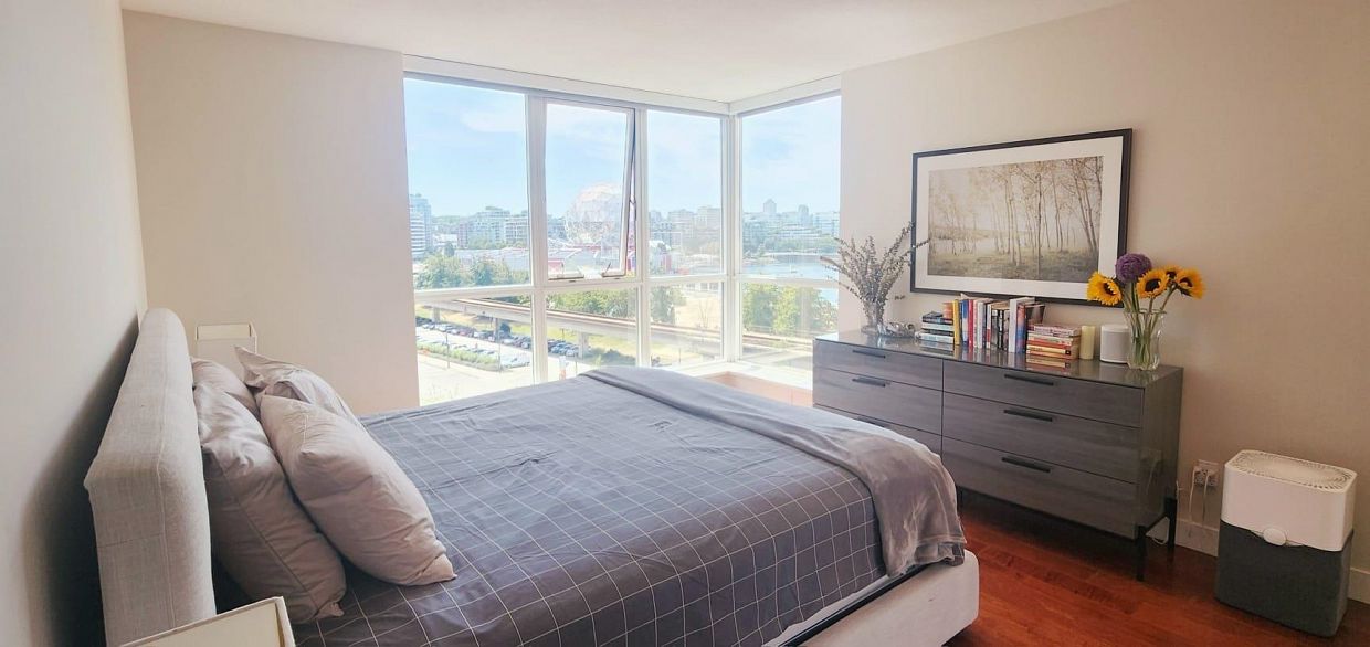 804 120 Milross Avenue