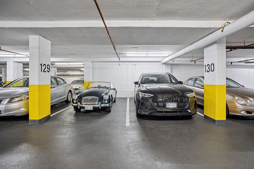 1009 1450 Pennyfarthing Drive