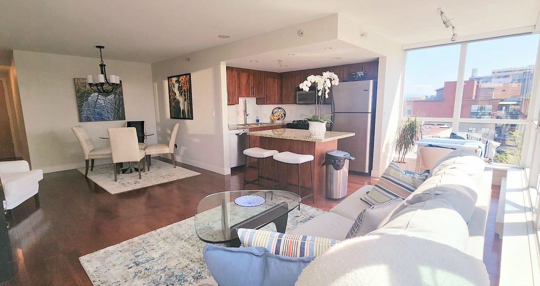 804 120 Milross Avenue