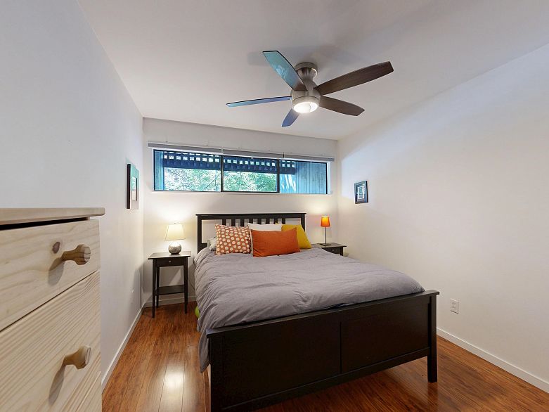 208 2173 W 6th Avenue