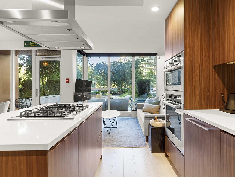 1755 Columbia Street