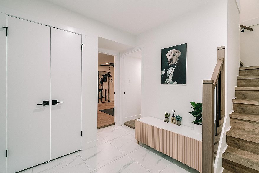 5885 Sherbrooke Street