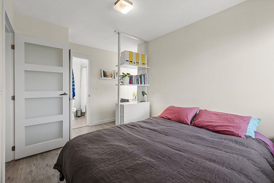 401 16 Lakewood Drive