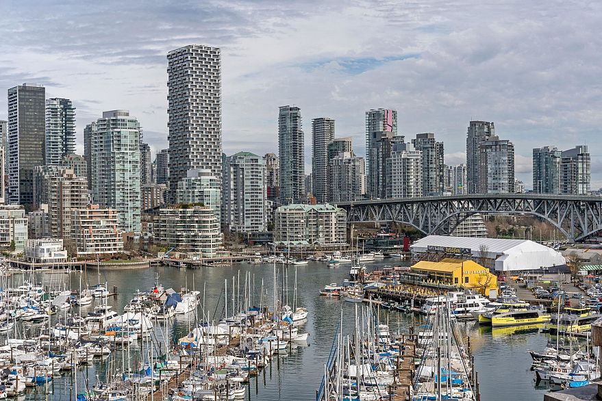 1009 1450 Pennyfarthing Drive