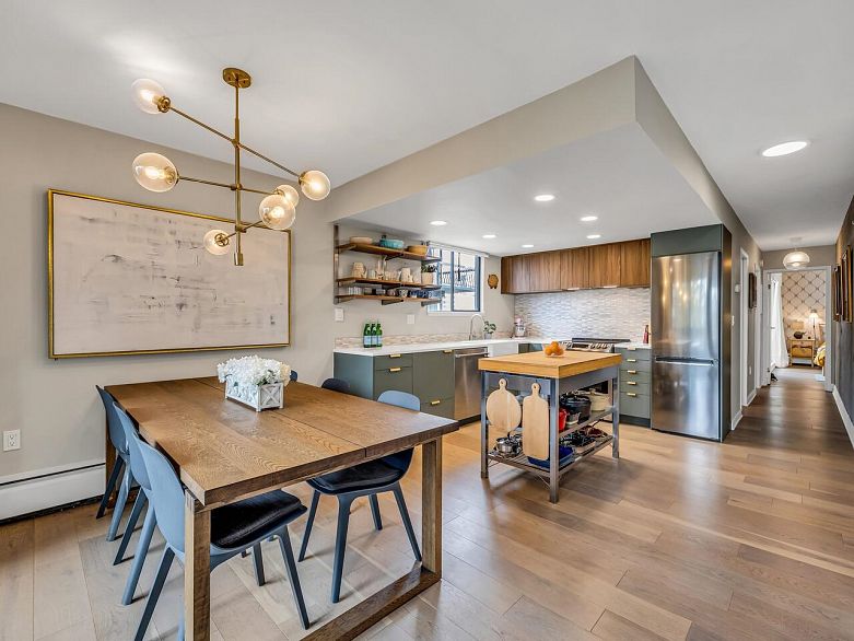 801 1165 Burnaby Street