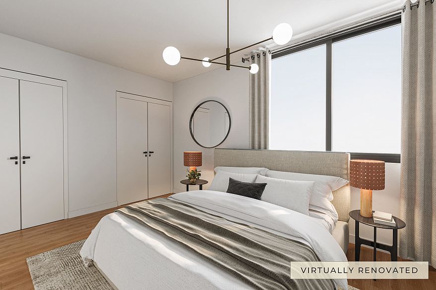 527 666 Leg In Boot Square