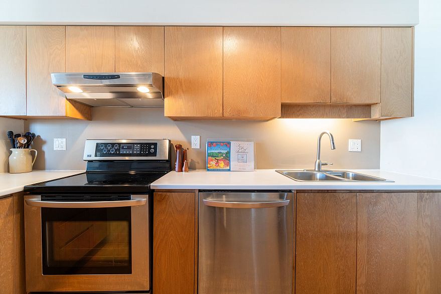 527 666 Leg In Boot Square