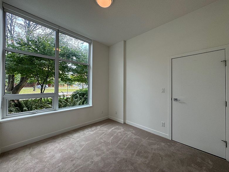 111 5077 Cambie Street