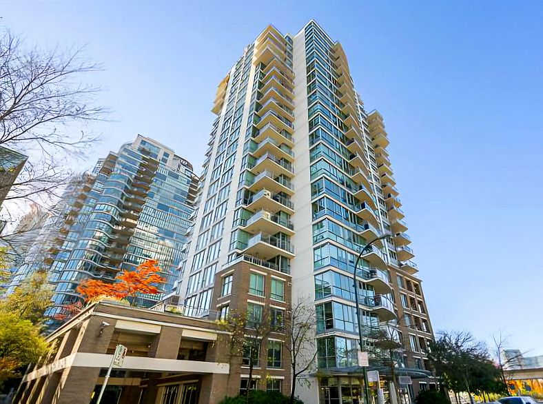 804 120 Milross Avenue