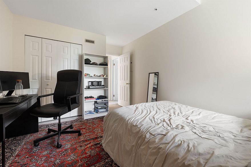 E403 628 W 12th Avenue