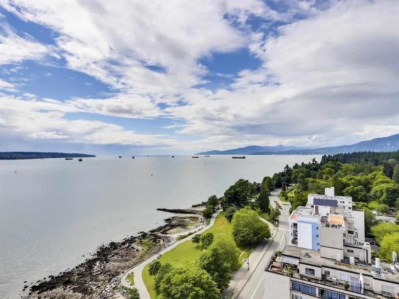 503 1995 Beach Avenue