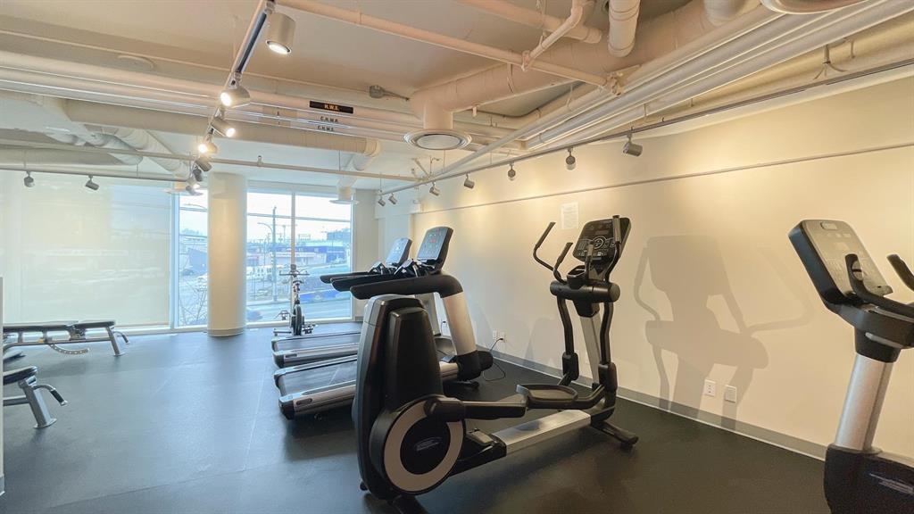 401 180 E 2nd Avenue