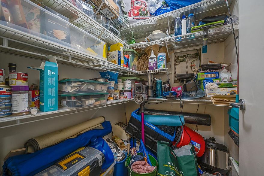 2306 1438 Richards Street