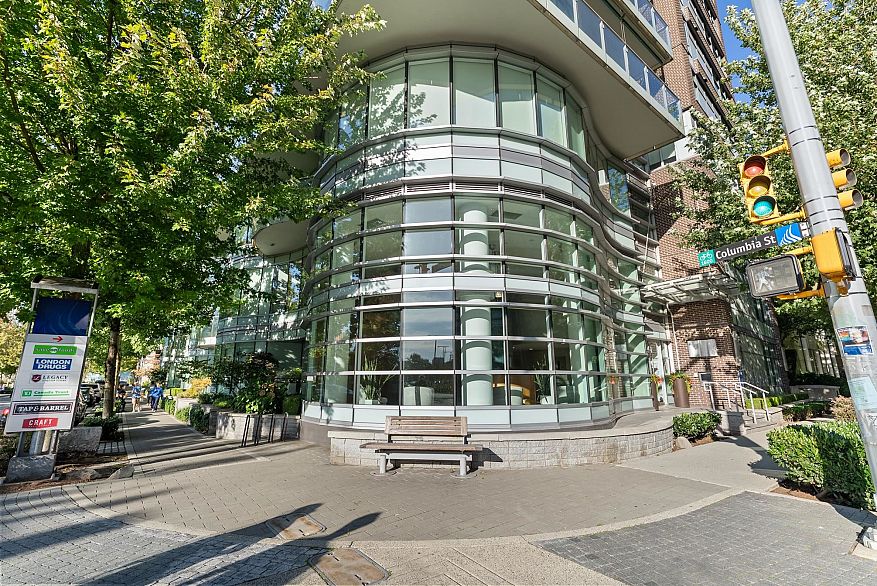 1104 181 W 1st Avenue