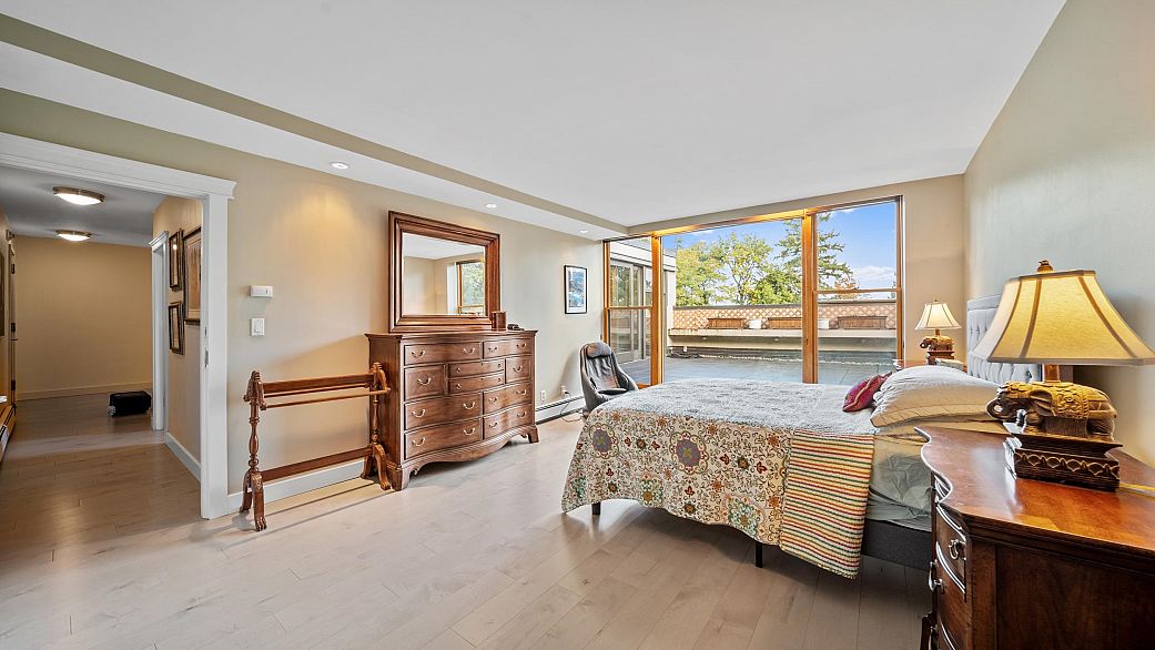 404 4900 Cartier Street