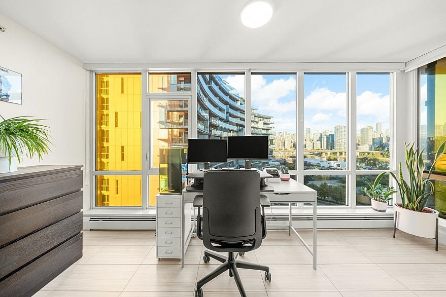 1201 1788 Columbia Street