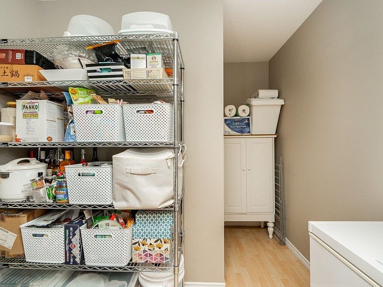 403 1425 W 6th Avenue