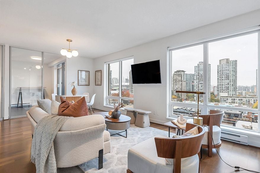 1003 1055 Homer Street