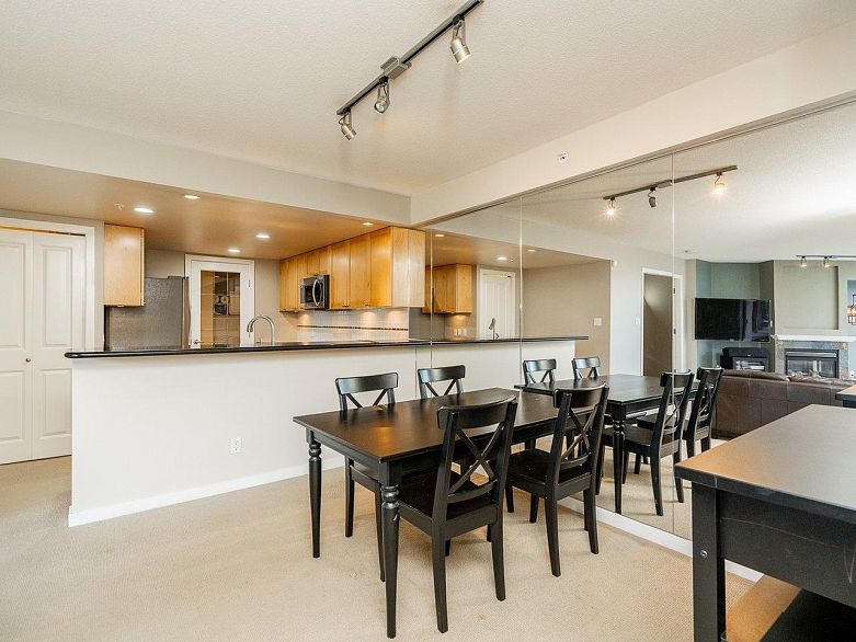 403 1425 W 6th Avenue