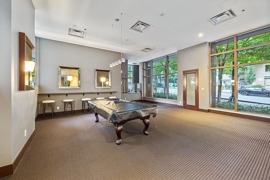 307 1001 Homer Street