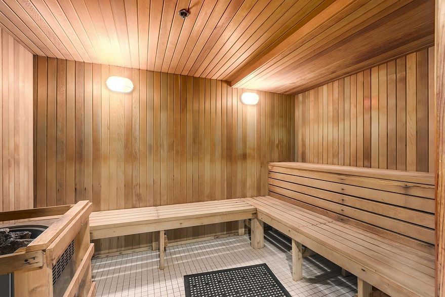 1201 928 Beatty Street