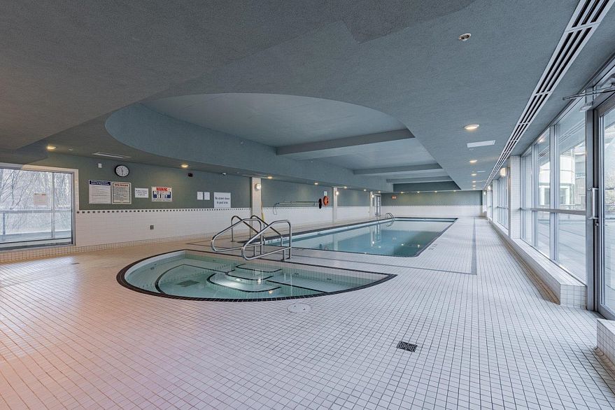 1201 928 Beatty Street