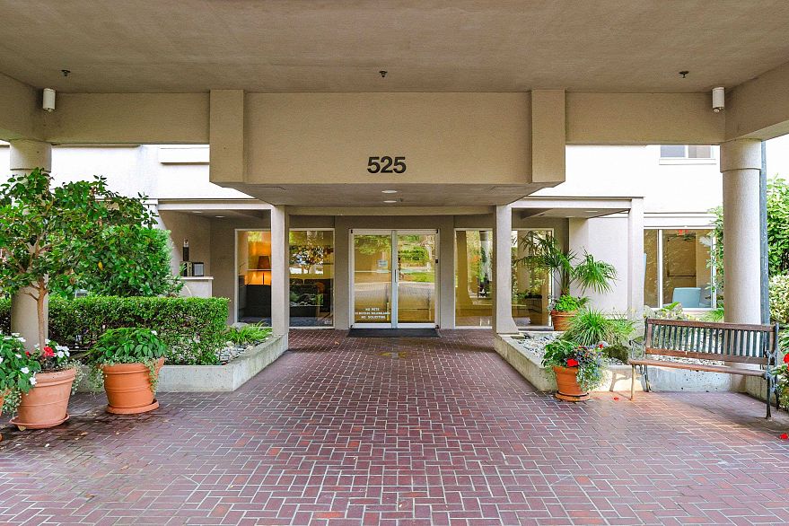 202 525 Wheelhouse Square