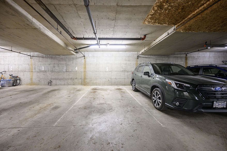 307 1963 W 3rd Avenue