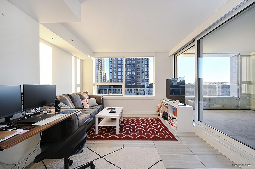 308 5058 Joyce Street