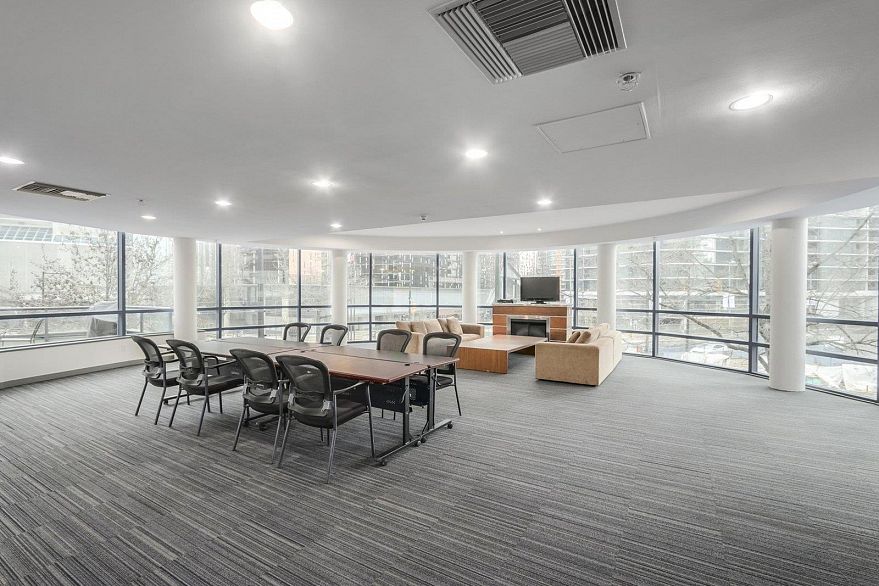 1201 928 Beatty Street