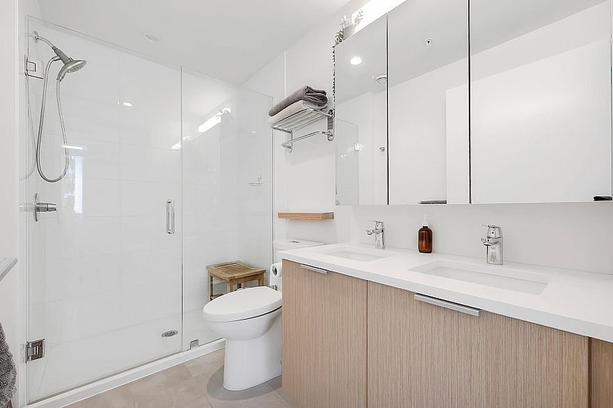 308 5085 Main Street