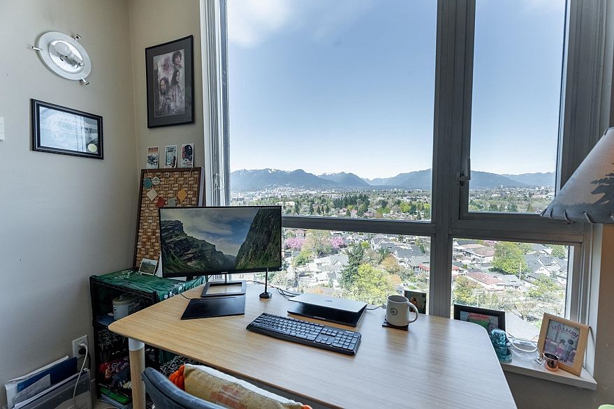 1506 4028 Knight Street