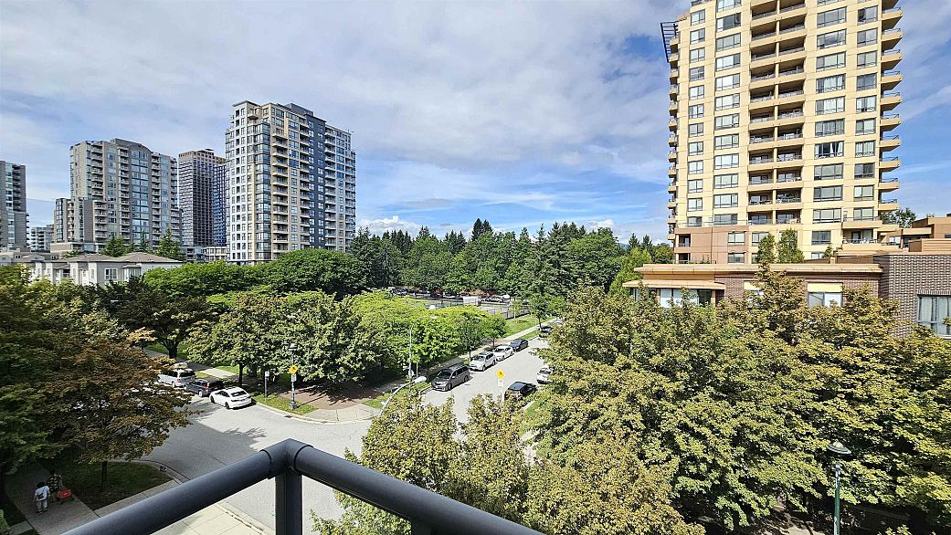 512 3588 Crowley Drive