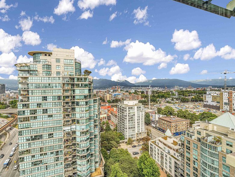 2302 1188 Quebec Street