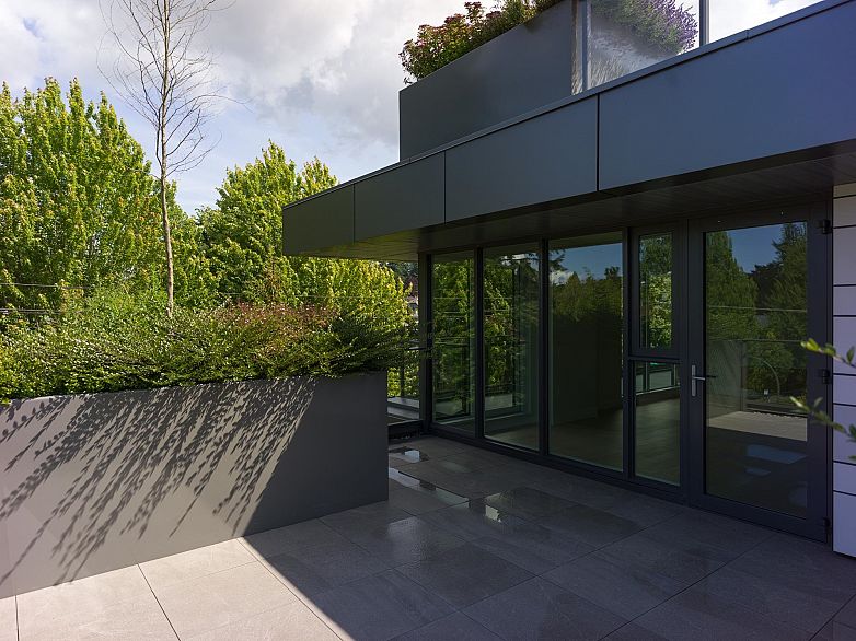 401 3636 W 39th Avenue